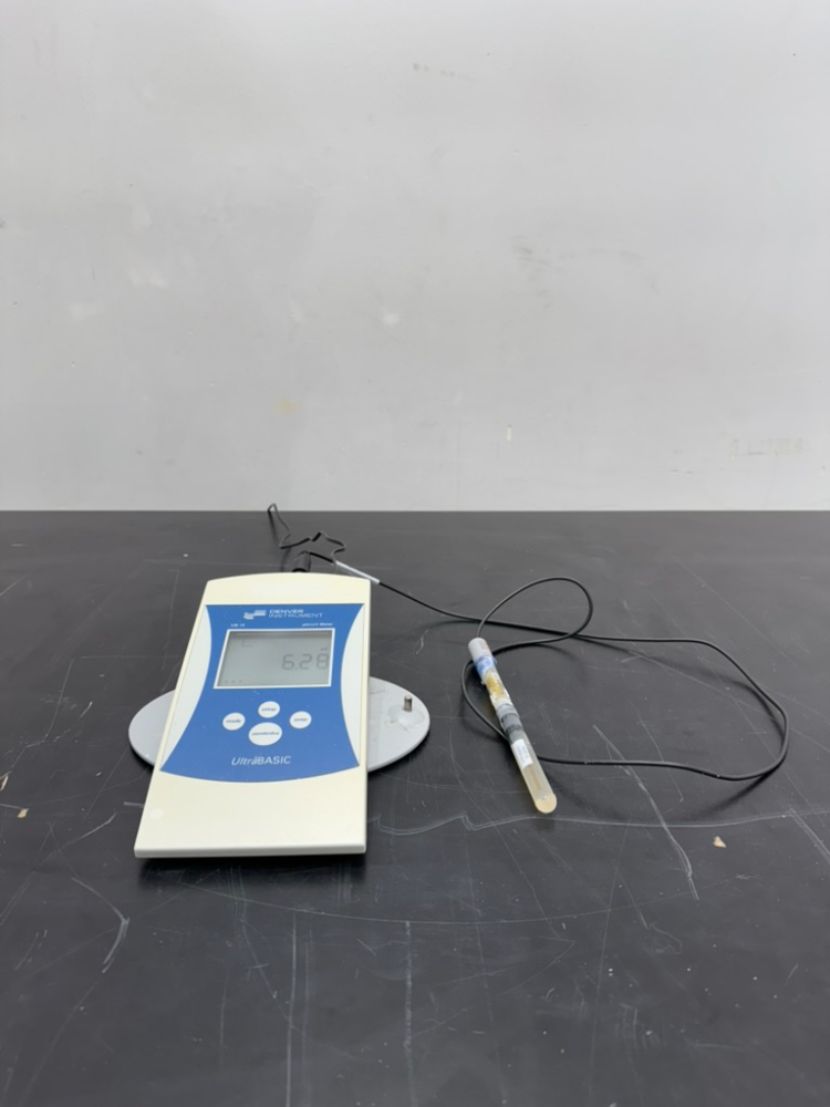 Image of Denver Instruments pH Meter
